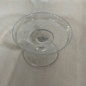 Elegant Clear Glass Pedestal Bowl